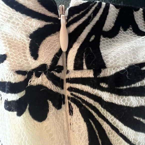 Chetta B skirt black white size 8 medium - Picture 6 of 9